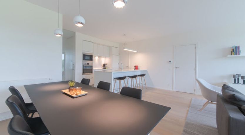 Photo of Duinenhof 18 with parking