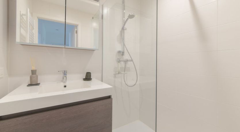 Photo of Duinenhof 18 with parking