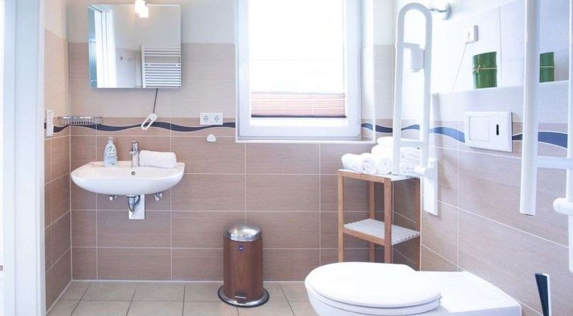 Photo of Felsenauster Holiday Home 4