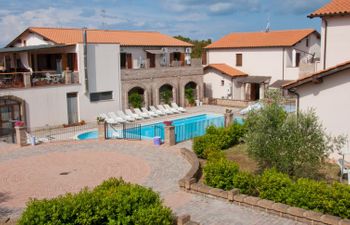 Borgo Valmarina Apartment 3 Holiday Home