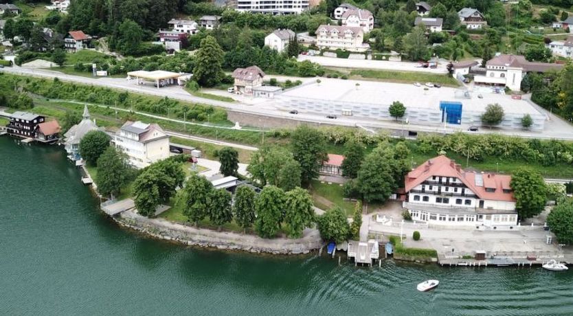 Photo of Berg- und Seeblick alpe maritima -Top 10 Apartment 16