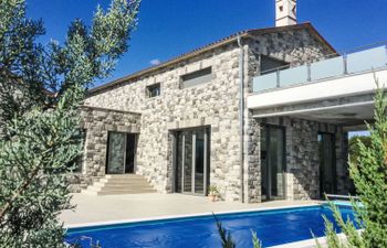 Villa Lavanda Karst Holiday Home