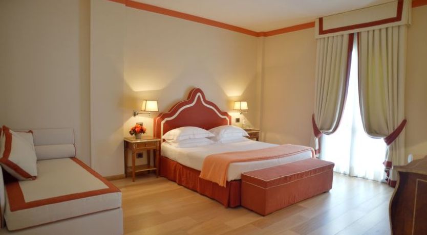 Photo of Iris Apartment 4