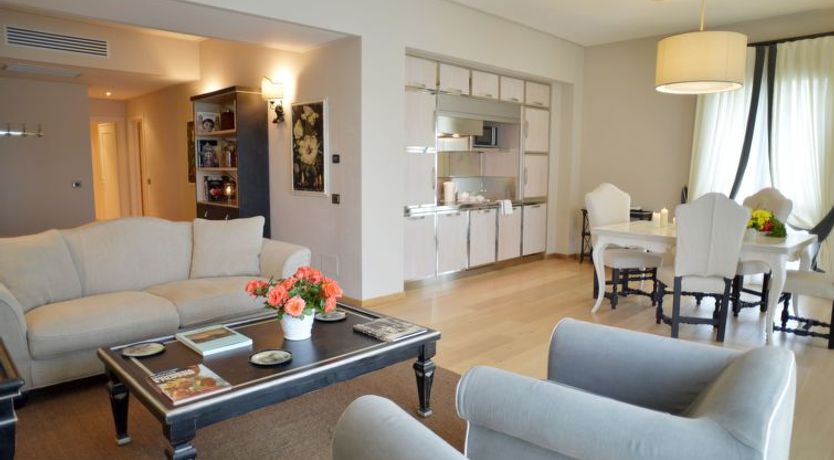 Photo of Iris Apartment 4