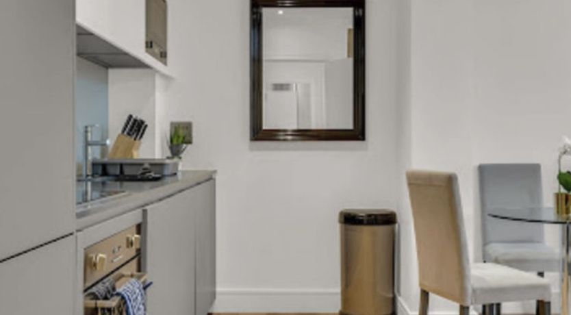 Photo of Regents Park Apartment 2