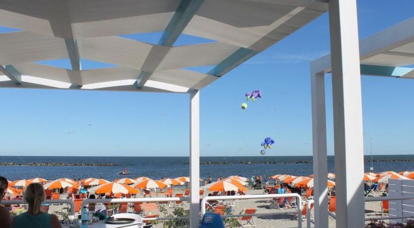 Photo of Bungalow Mare