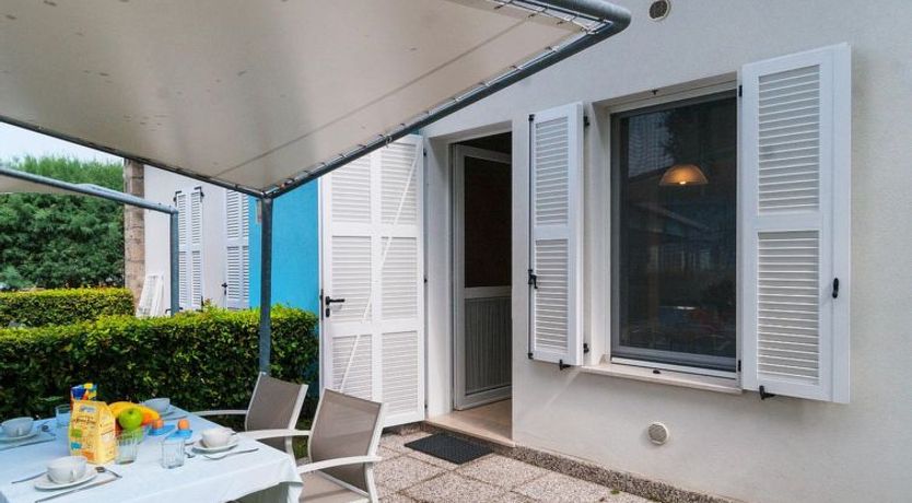 Photo of Bungalow Mare