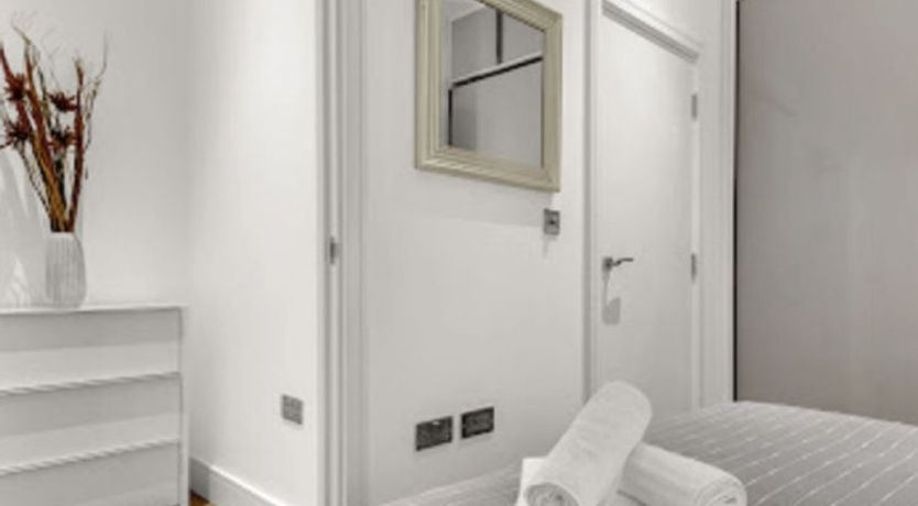 Photo of Regent's Park 2 bedroom Apt Apartment 3