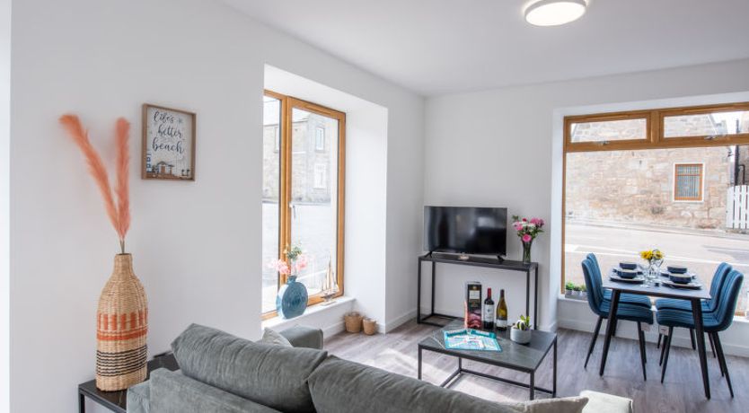 Photo of Harbour Nights Deluxe Number 12