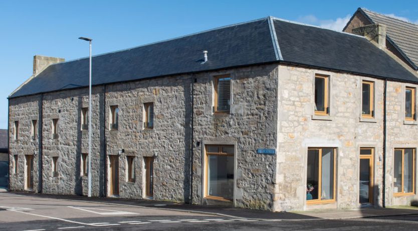 Photo of Harbour Nights Deluxe Number 12