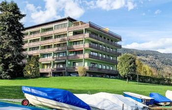 Seezugang & Ski Ossiacher See Holiday Home