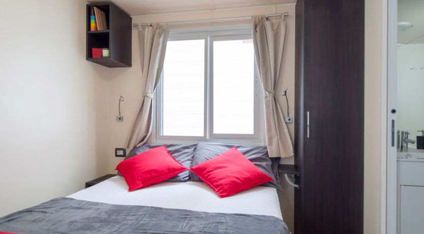 Photo of Camping Village Roma Capitol Villa 4