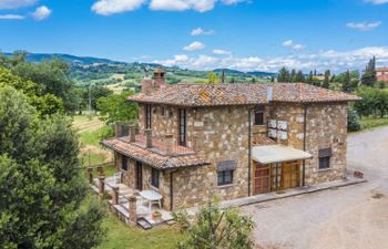 Podere Biancospino Holiday Home