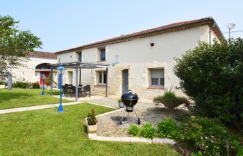 L'Ostalet de Sarron Holiday Home