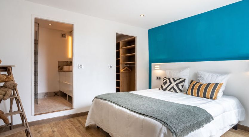 Photo of Les Pivoines