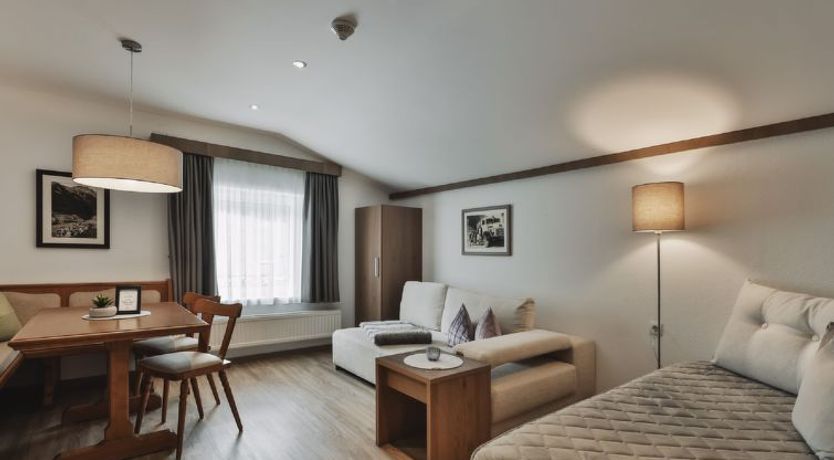 Photo of Top 7 Apartment 4