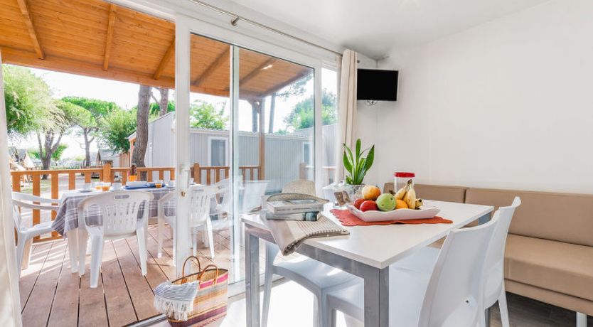 Photo of Camping Village Cavallino Villa 6