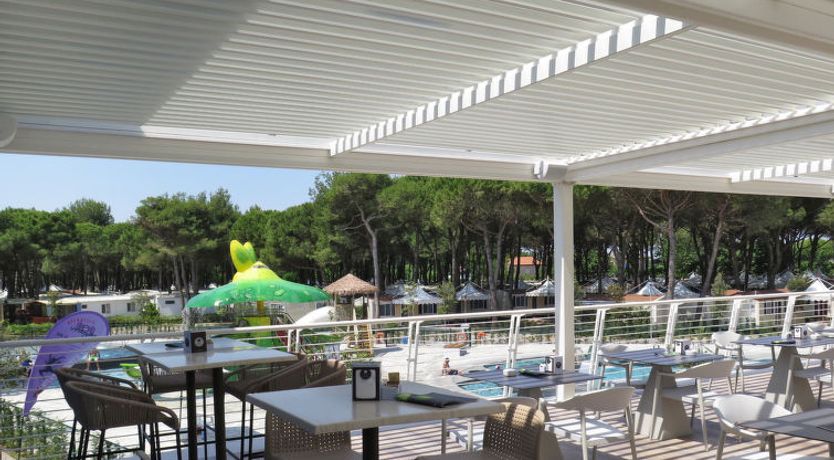 Photo of Camping Village Cavallino Villa 4