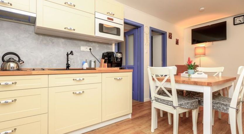 Photo of Arnoltice 11 Deluxe Apartment 11