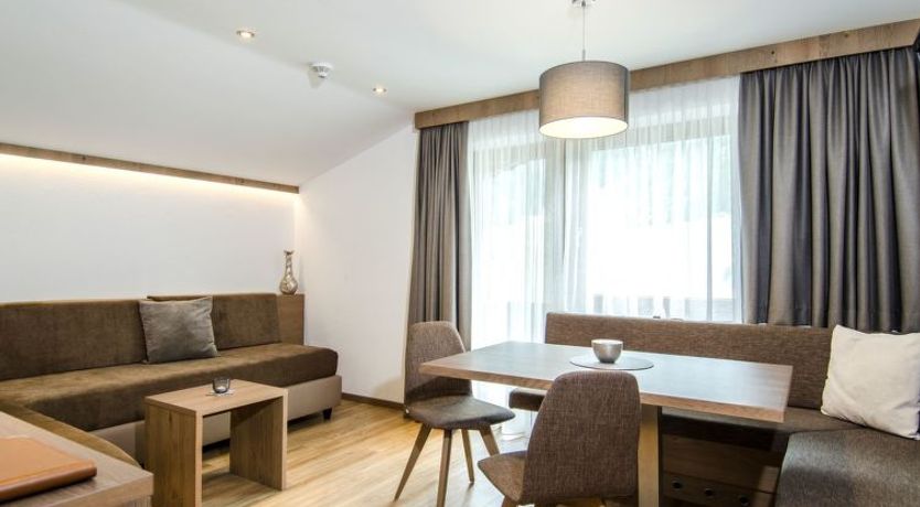 Photo of Top 6 (Panorama) Apartment 3