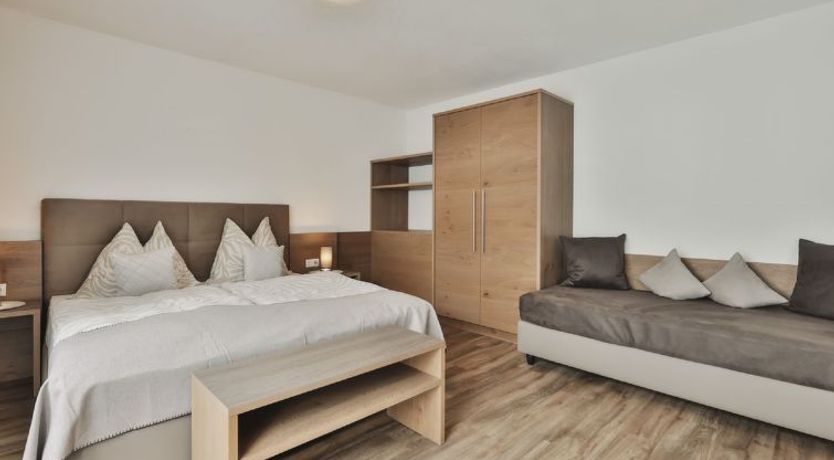 Photo of Top 5 Apartment 2