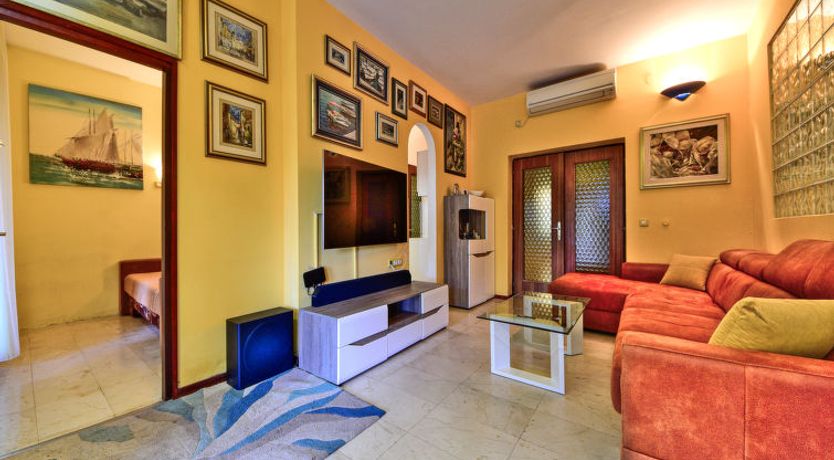 Photo of Lina Apartment 2