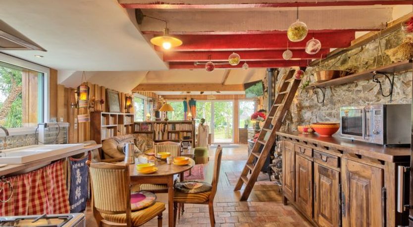 Photo of Wood love Home