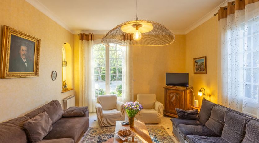 Photo of Le Clos Saint Emilie (Tennis & piscine)