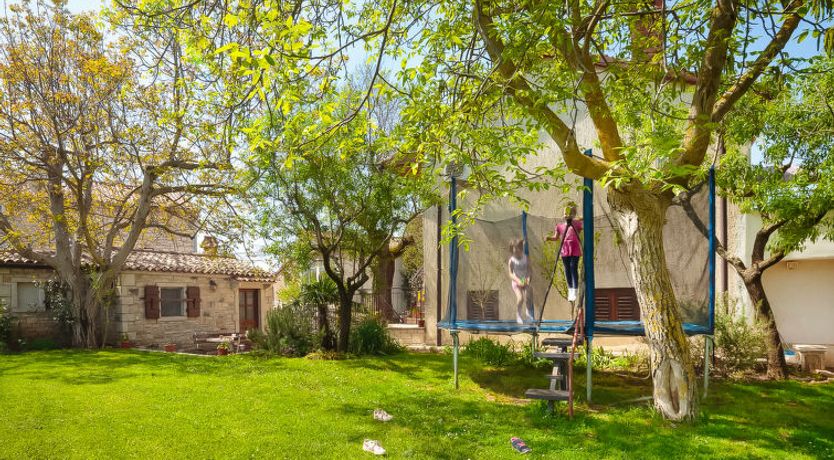 Photo of Stari Brist