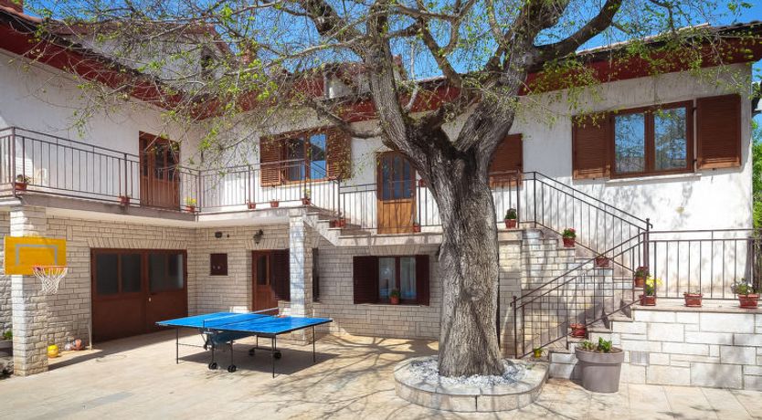 Photo of Stari Brist