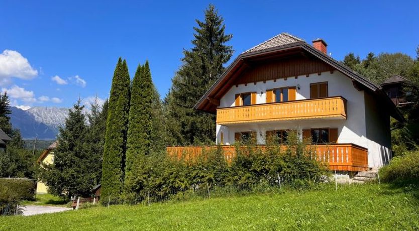 Photo of LuxuSölk Holiday Home 5