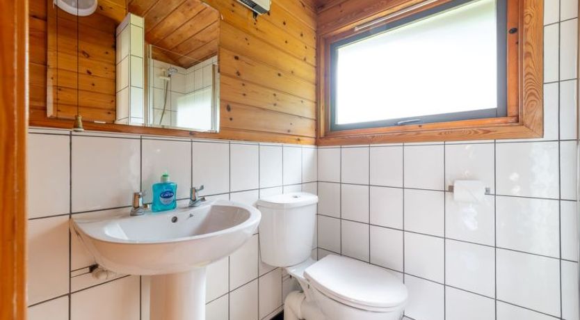 Photo of Lodge 2 - Hot Tub