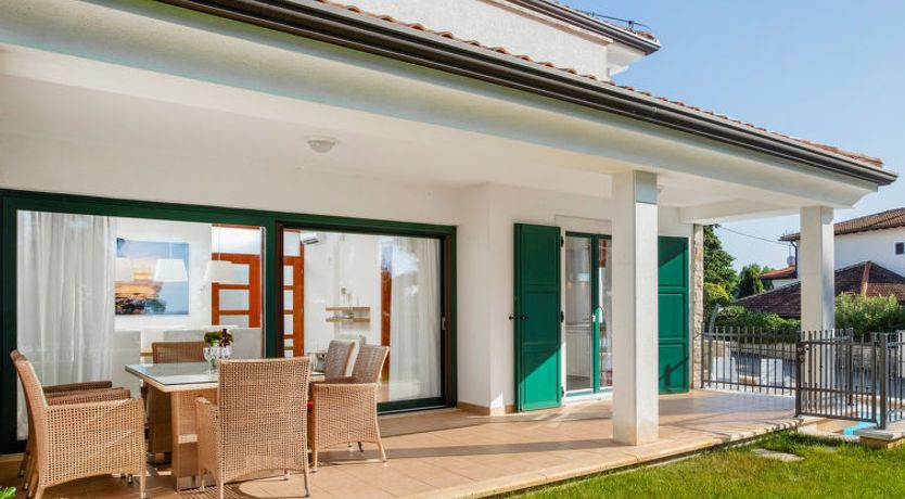 Photo of Villa Beach Front