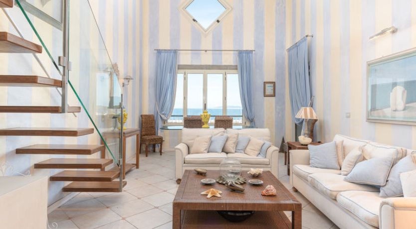 Photo of A 33 Apartment 2