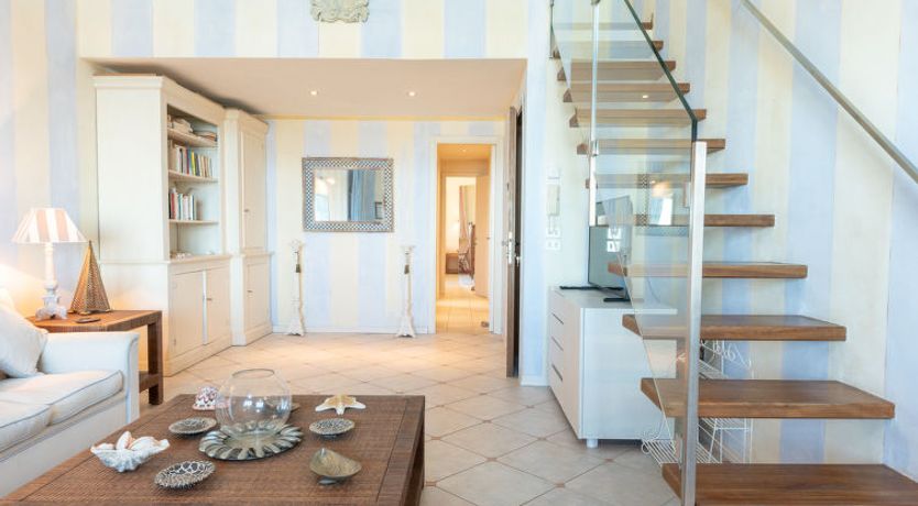 Photo of A 33 Apartment 2