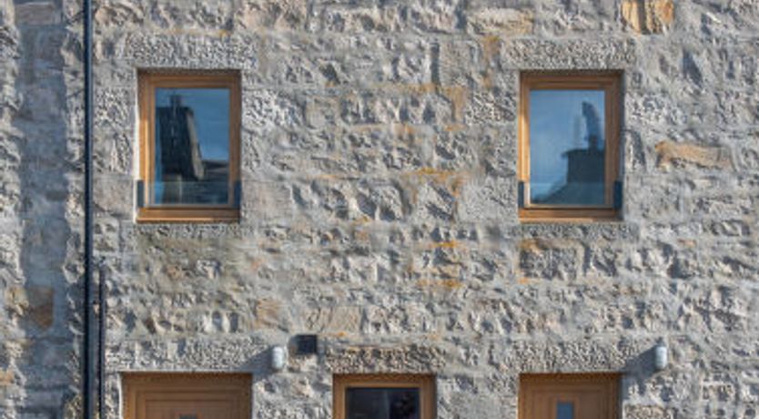 Photo of Harbour Nights Deluxe 7C