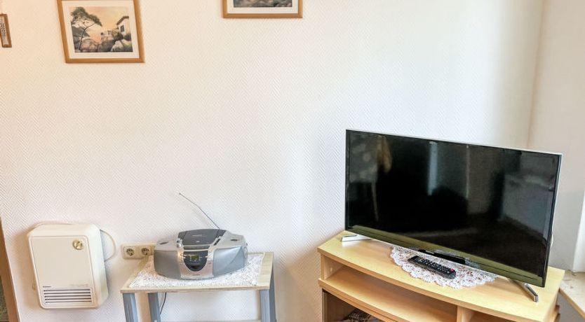 Photo of Schmidt (App. 3)