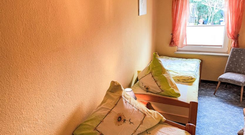 Photo of Schmidt (App. 3)