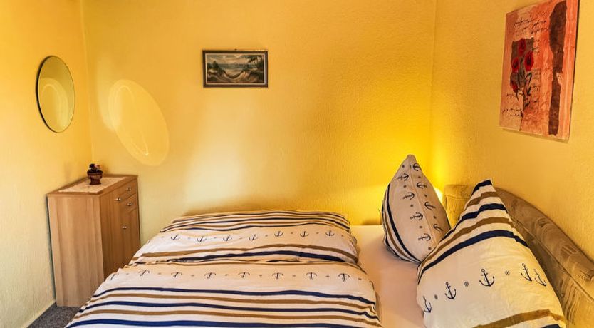 Photo of Schmidt (App. 3)