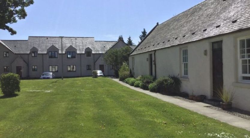 Photo of Old Edinburgh Cottage