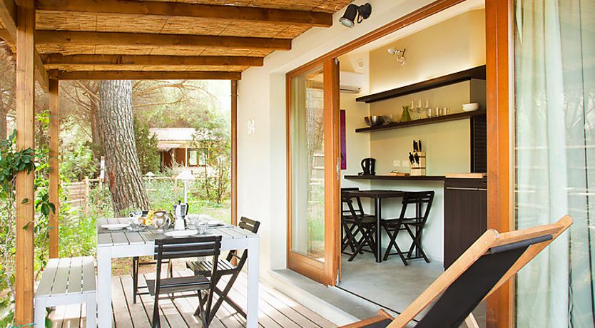 Photo of Deluxe Holiday Home 4