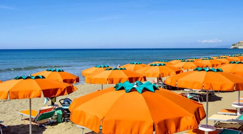 Photo of Deluxe Holiday Home 4