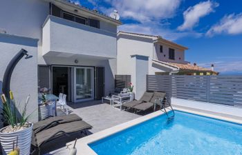 Villa Oli/A Holiday Home