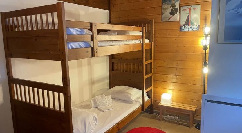 Photo of Clos du Chantey Moury