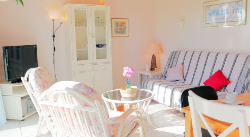 Photo of Port La Roquille Apartment 2