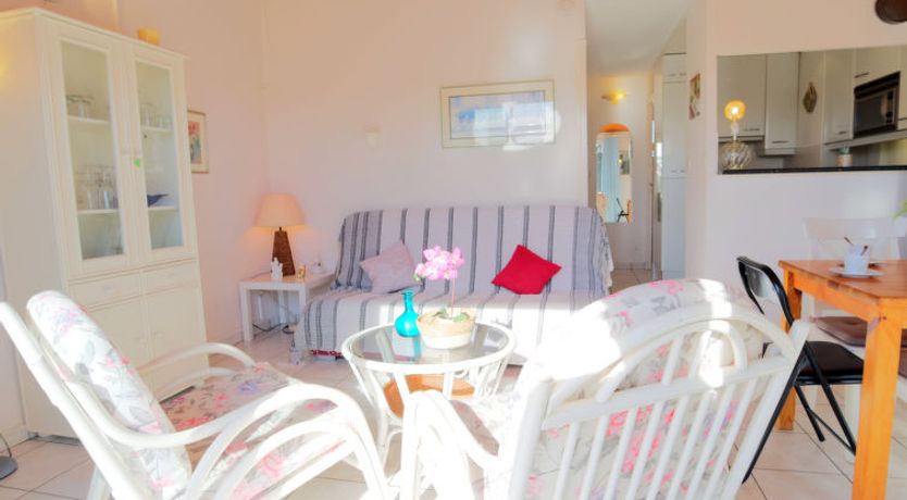 Photo of Port La Roquille Apartment 2