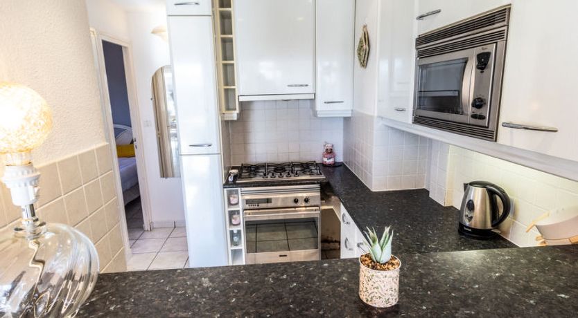 Photo of Port La Roquille Apartment 2