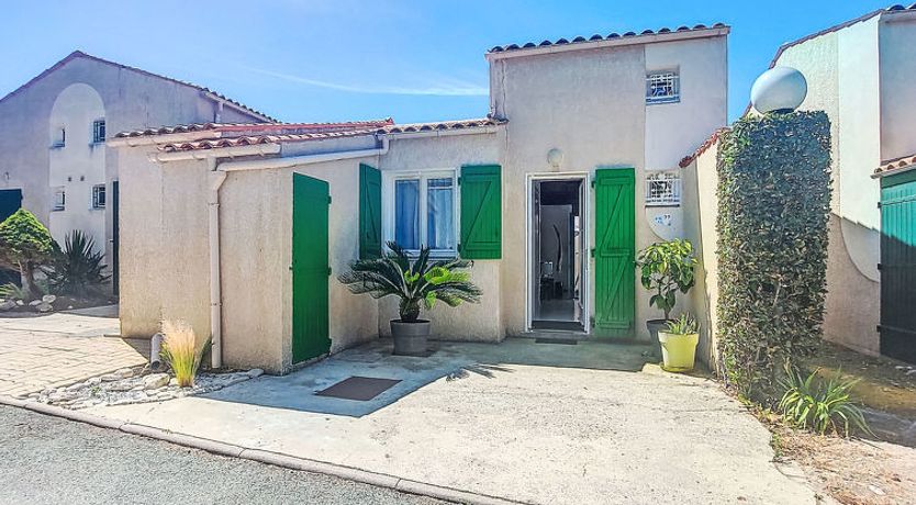 Photo of Les Conches
