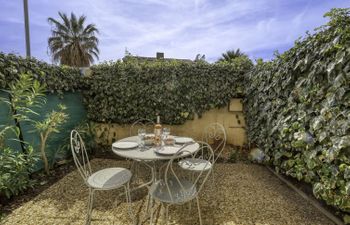 bonnegrace Holiday Home