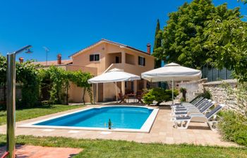 Villa San Giacomo Holiday Home